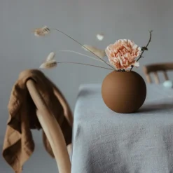 Cooee Design Ball vase coconut, 10 cm Brown Hot