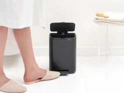 Brabantia Bo pedal bin 4 L, Matt Black New