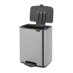 Brabantia Bo pedal bin 12 L, Matte Steel Fingerprint Proof Silver-coloured