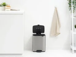 Brabantia Bo pedal bin 12 L, Matte Steel Fingerprint Proof Silver-coloured