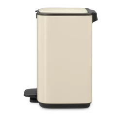 Brabantia Bo pedal bin 4 L, Soft Beige Hot