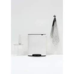 Brabantia Bo pedal bin 2x30 L, White Outlet