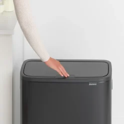 Brabantia Bo touch bin 60 L, Matte Black