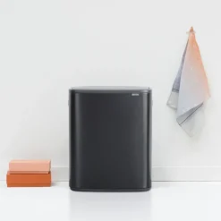Brabantia Bo touch bin 60 L, Matte Black