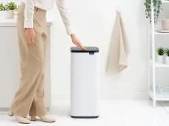 Brabantia Bo Touch Bin 30 L, White Hot