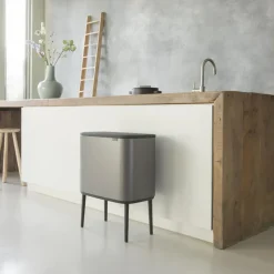 Brabantia Bo touch bin 36 litre, platinum Grey