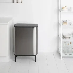 Brabantia Bo touch bin high 60 L, Matte brushed steel Silver-coloured Outlet