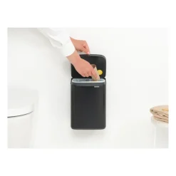 Brabantia Bo waste bin 4 L, Matte Black Outlet