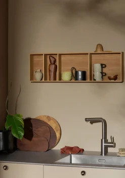 Ferm Living Bon shelf 36x47 cm, Oiled Oak Brown Hot