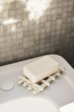Ferm Living Ceramic soap dish 10x14.5 cm, Off- White Clearance