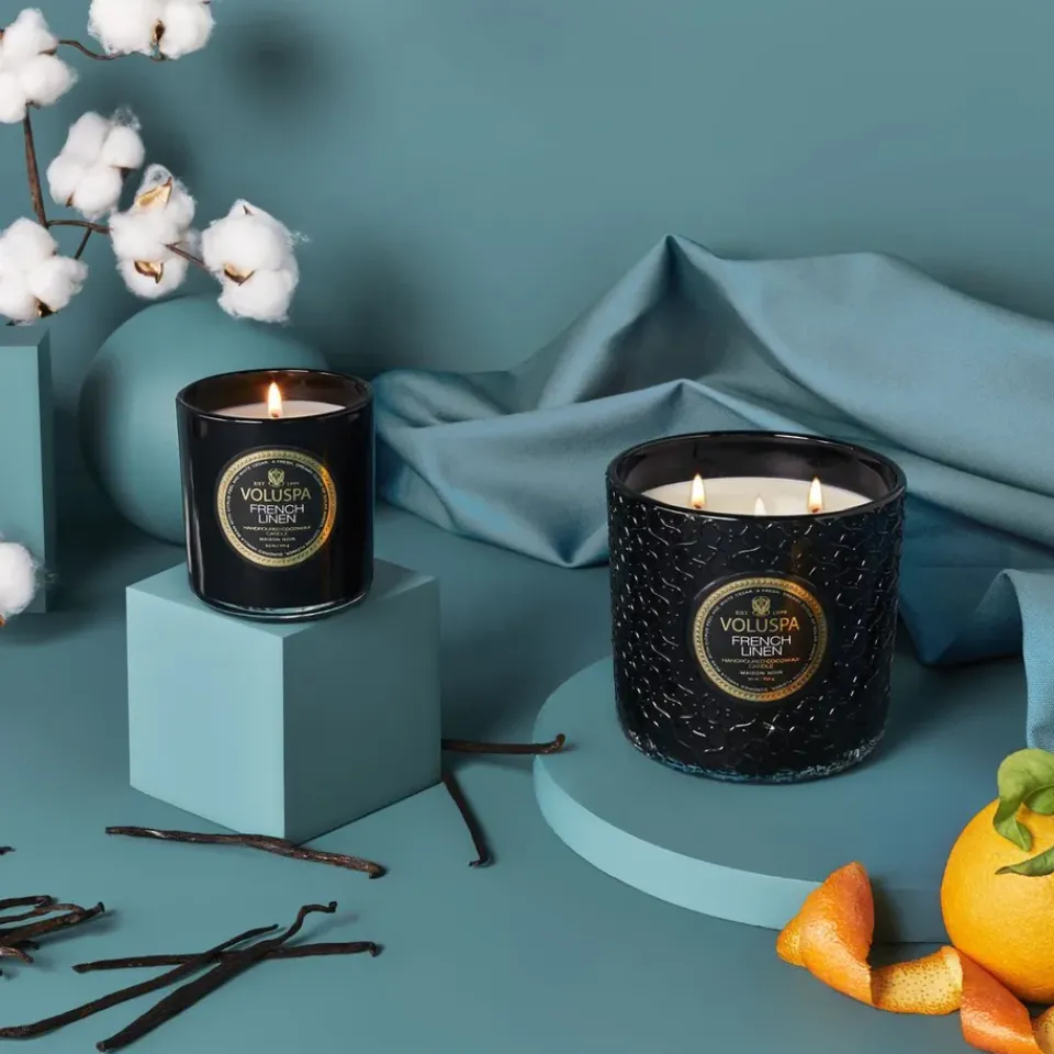Voluspa Classic Maison Noir scented 60 hours, French Linen Gold-colouredBlack
