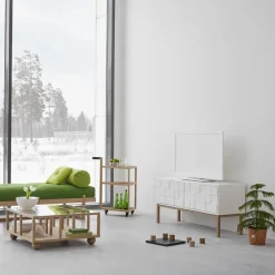 A2 Collect 2010 media bench with leg, Oak leg White Best