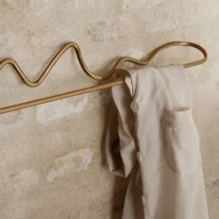 Ferm Living Curvature towel hanger, brass Gold-coloured Hot