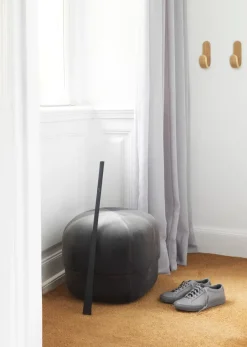 Normann Copenhagen Curve hook, ash Brown Hot