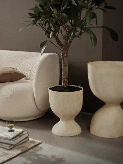 Ferm Living Evoke flower pot 70 cm, Warm Sand Beige Hot