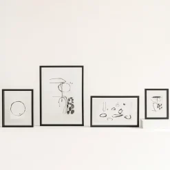 URBAN NATURE CULTURE Floating photo frame S 15x20 cm, Minimalism- Black Clearance