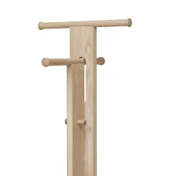 Form & Refine Foyer coat rack 173.3 cm, White oak Beige Outlet