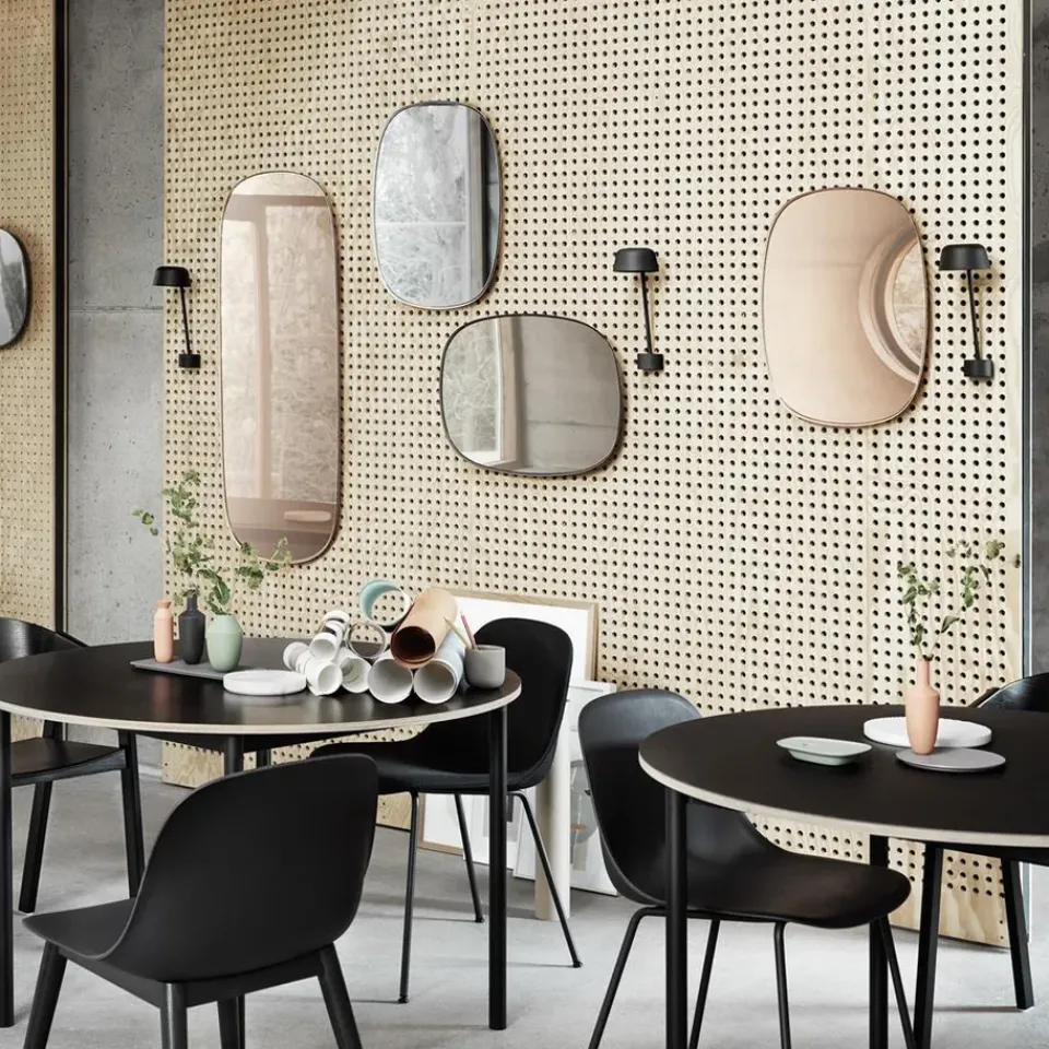 Muuto Framed mirror, Taupe, 59x44 cm BeigeBrown