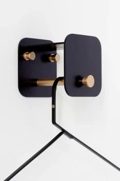Umage Hang in There wall hanger, -brass Black Discount