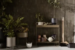 Ferm Living Hourglass flower pot extra small Ø21 cm, -dark grey Black Clearance