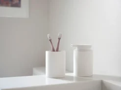 Zone Denmark Karma toothbrush mug, White Best