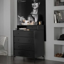 Montana Keep dresser, Nordic 09. laquered legs in snow Grey Outlet