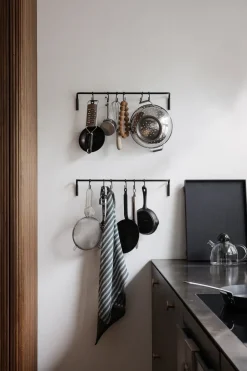 Ferm Living Kitchen rod with 6 hooks, brass Black Clearance