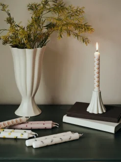 Broste Copenhagen Lemon taper candles 2-pack, -yellow White Outlet
