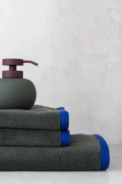 Mette Ditmer Lotus play soap pump low, incl. 2 pump heads, Dark olive Green Discount