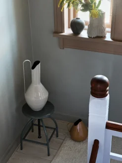 Broste Copenhagen Magny vase 23.5 cm tall., Castle Beige New