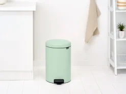 Brabantia New Icon pedal bin 20 liter, Jade Green Hot