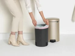 Brabantia New Icon pedal bin 20 liter, Metallic Gold Beige New