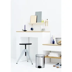 Brabantia New Icon pedal bin 5 liter, Matt steel fingerprint proof Silver-coloured Best