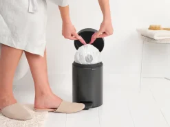 Brabantia New Icon pedal bin 3 liter, Confident Grey New