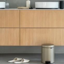 Brabantia New Icon pedal bin 5 liter, Metallic Gold BeigeGold-coloured Outlet
