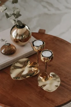 Hilke Collection Ninfea No.2 candlestick, Brass Gold-coloured Outlet