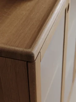Stolab Prio display cabinet, Oak natural oil with lighting Beige Clearance