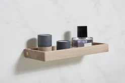Andersen Furniture Shelf 10 wall shelf 32 cm, Lacquered oak Brown Best