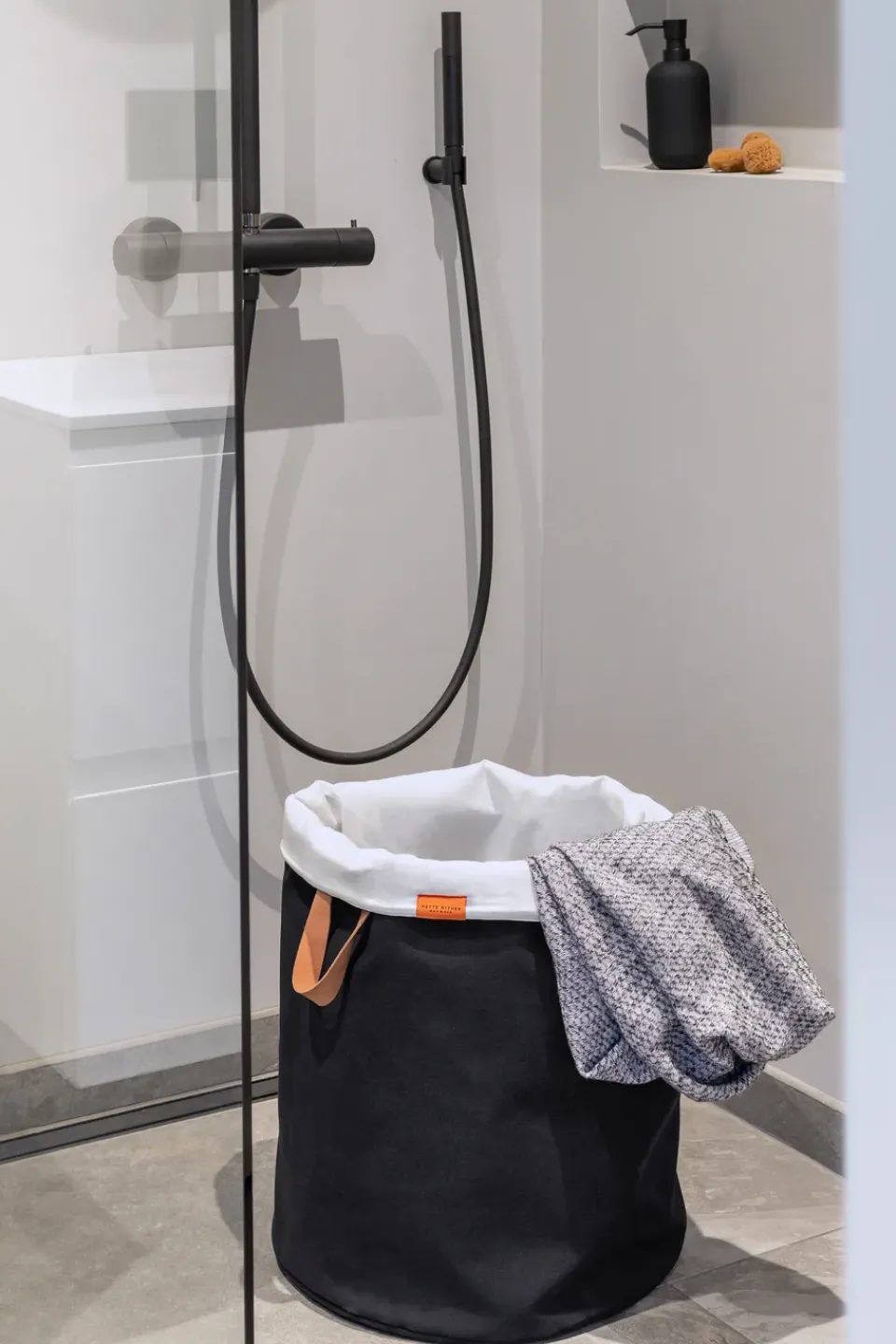 Mette Ditmer Sort It laundry basket, Black Best