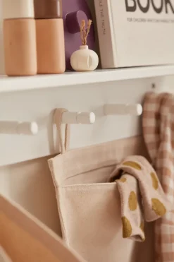 Kid's Concept Star shelf with hooks, White Outlet
