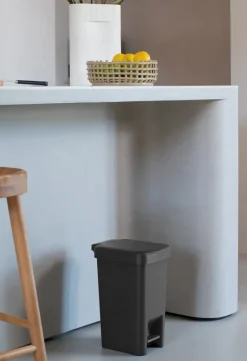 Brabantia StepUp pedal bin 10 L, Dark Grey Online