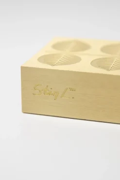 Pluto Design Stig L Berså matchbox 6,8x12 cm, Gold Gold-coloured Hot