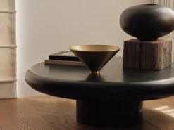 Audo Copenhagen Surround vase 17.5 cm, Mango wood Brown Clearance
