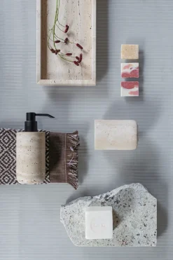 Mette Ditmer Travertine toothbrush holder 10 cm, Linen Beige Online