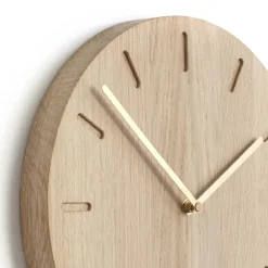 Applicata Watch:Out wall clock oak, oak-brass White Best