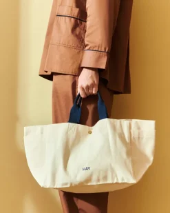 HAY Weekend Bag No 2 bag S 26x56 cm, Natural White Clearance